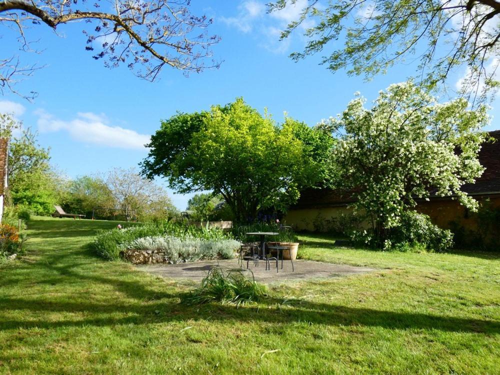 Maison De Charme Pres De Beauval Saint-Cyran-du-Jambot Dış mekan fotoğraf